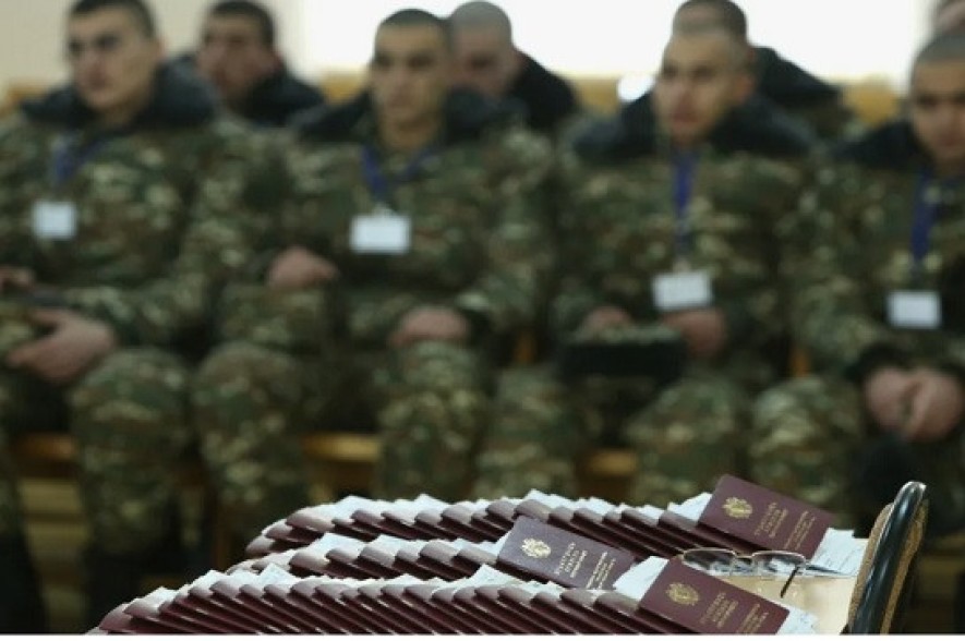 Большинство наших молодых людей призывного возраста не призываются в армию, надо прямо сказать, что ограничения по военной службе должны быть сведены к минимуму — Пашинян