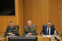Ստորագրվել են ՀՀ-Հունաստան երկկողմ և ՀՀ-Հունաստան-Կիպրոս եռակողմ պաշտպանական համագործակցության 2025 թ․ ծրագրերը․ ՊՆ