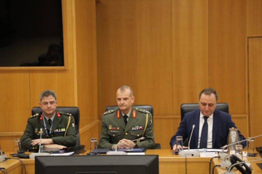 Ստորագրվել են ՀՀ-Հունաստան երկկողմ և ՀՀ-Հունաստան-Կիպրոս եռակողմ պաշտպանական համագործակցության 2025 թ․ ծրագրերը․ ՊՆ