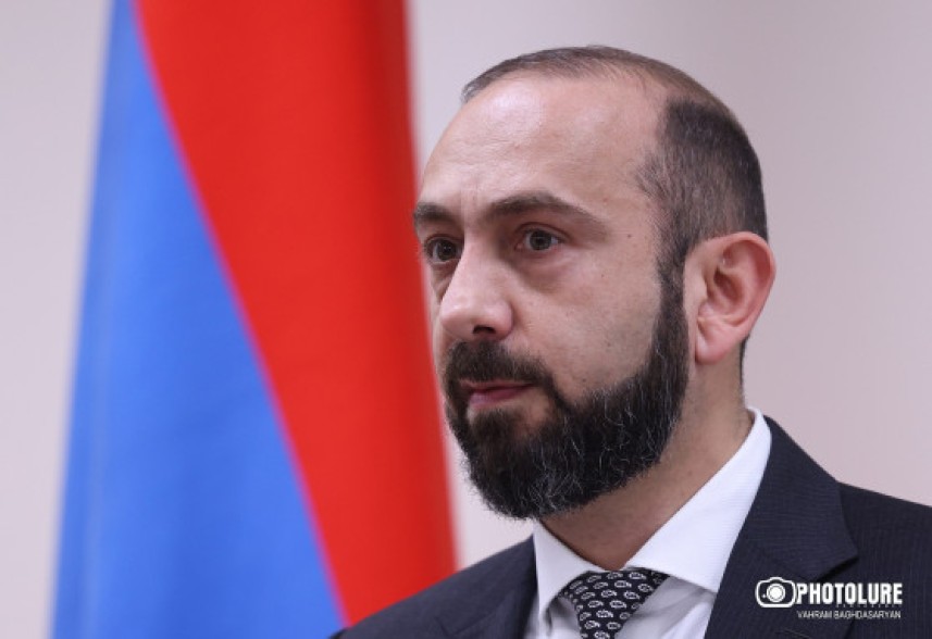 Չենք պատրաստվում մեր ձեռք բերած սպառազինությունը վերադարձնել. Արարատ Միրզոյան