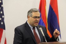 Բայդենի և Բլինքենի կողմից Հայաստանին օգնելու ճիշտ ժամանակն այն էր, երբ Ադրբեջանը ոչնչացնում էր Արցախը, բայց նրանք նախընտրեցին ռազմական օգնություն ուղարկել ցեղասպան Բաքվին․ Արամ Համբարյան
