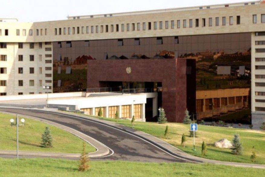 ՊՆ-ում պարգևատրել են լավագույն շարադրությունները գրողներին