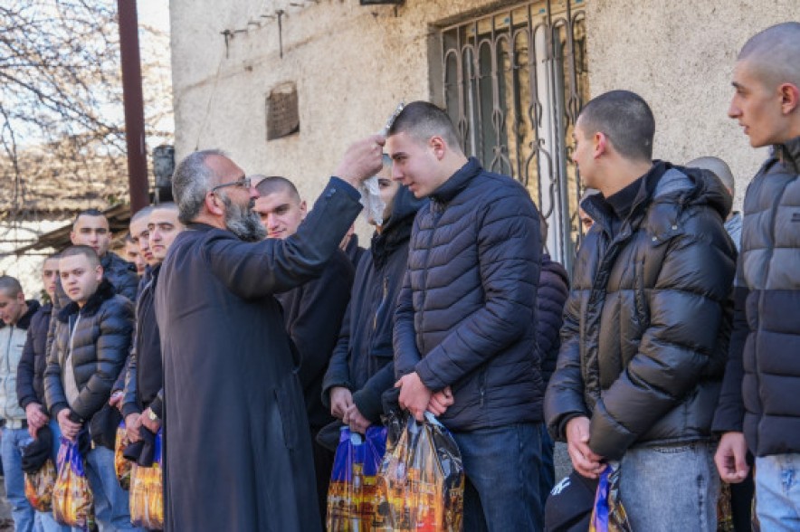 «Անփորձանք ծառայեք». Տավուշում շարունակվում է ձմեռային զորակոչը. Լուսանկարներ