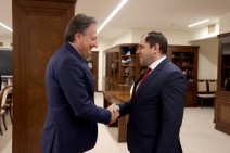 Сурен Папикян принял  чрезвычайного и полномочного посла Италии в Армении Алессандро Ферранти