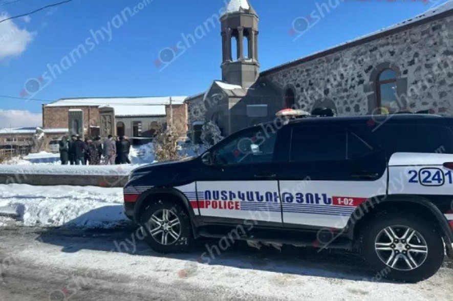 Взрыв прогремел в приходском доме церкви Св. Богородицы города Мартуни Армении: священнослужителя доставили в больницу