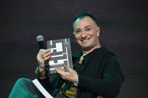 Newmag-ը հրատարակել է երգահան, բանաստեղծ Ավետ Բարսեղյանի բանաստեղծությունների առաջին ժողովածուն (Լուսանկարներ)